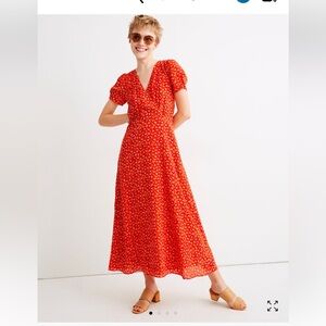 Madewell silk puff-sleeve front-wrap midi dress in Calico floral. Size 0.